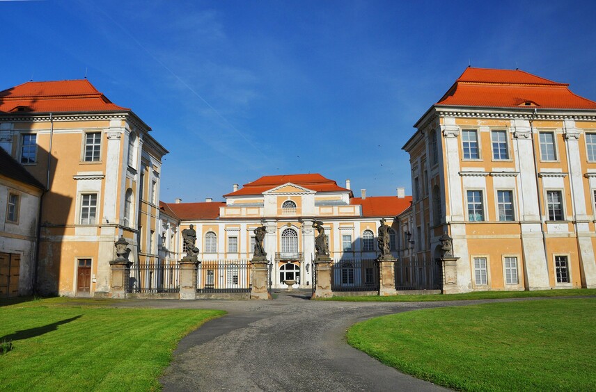 Zahájení návštěvnické sezony na zámku Duchcov