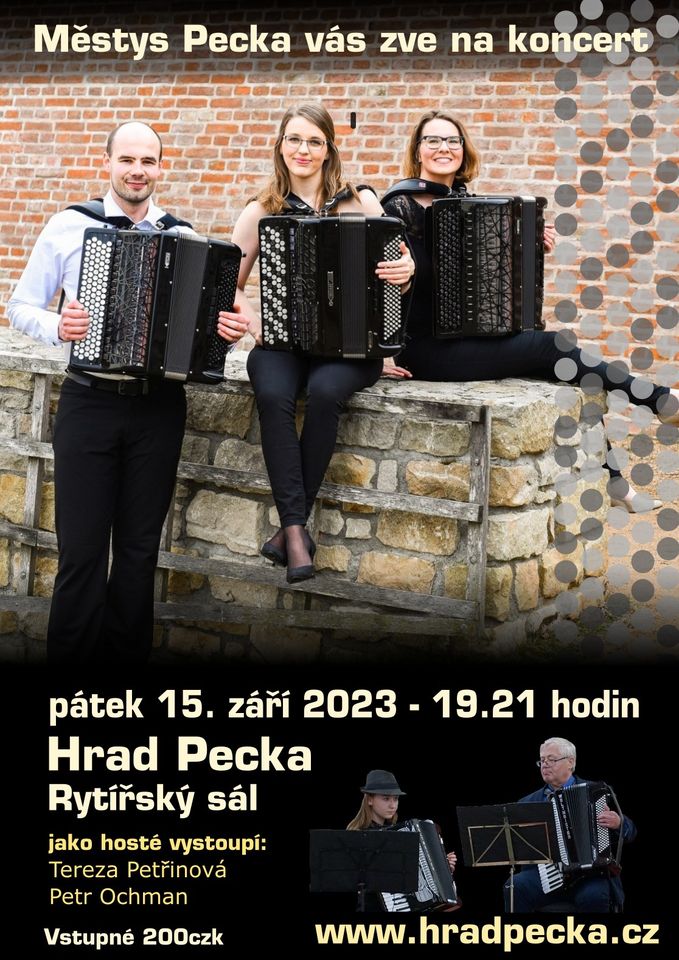 Check Accordion Trio na hradě Pecka