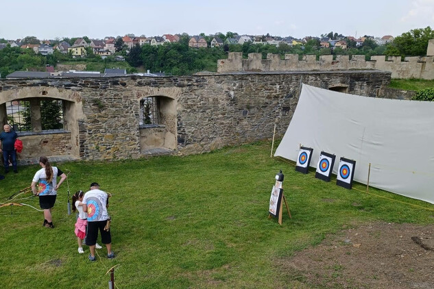 Lukostřelba pro veřejnost na hradě Šternberk