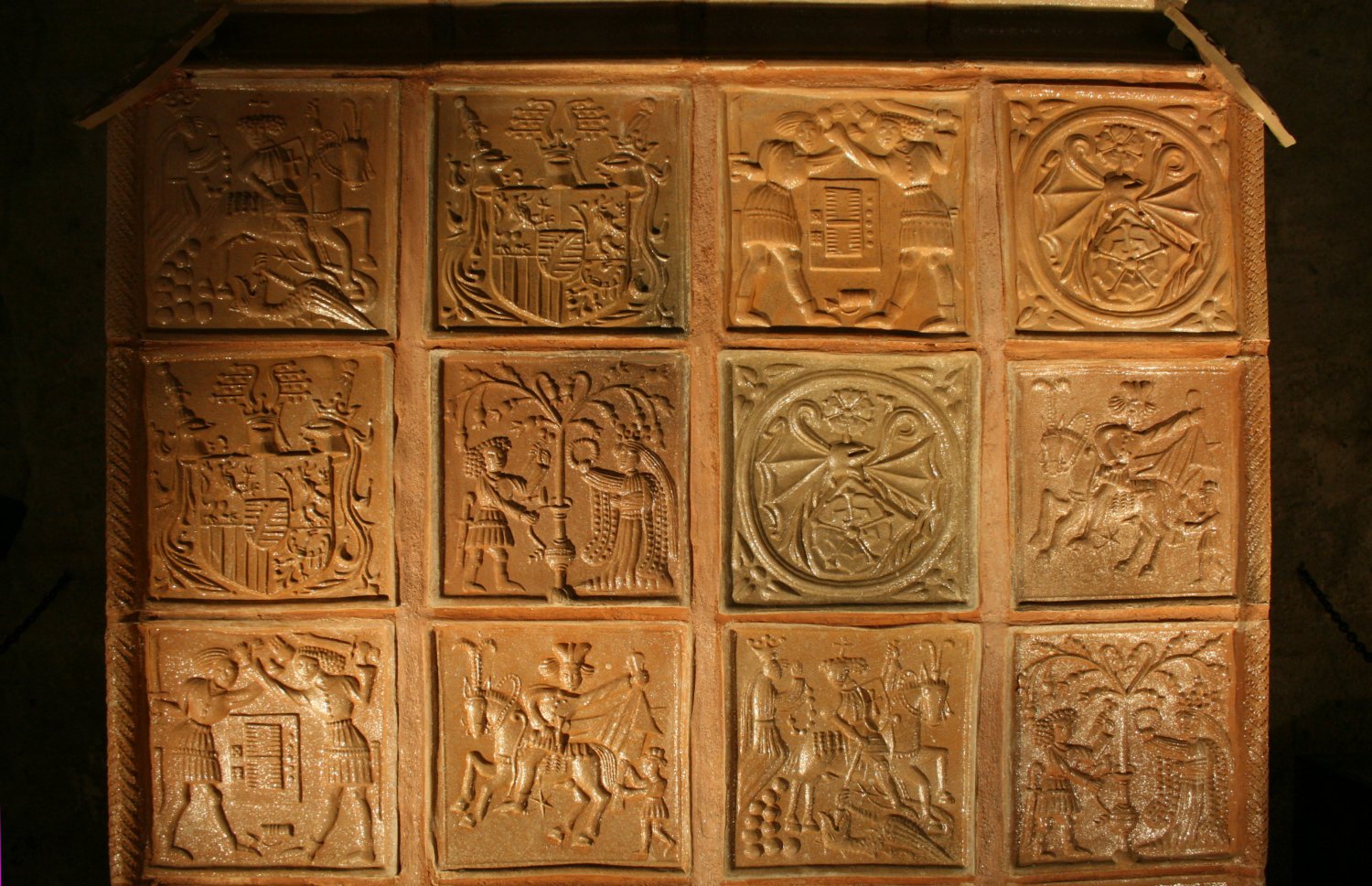 Detail kachlových kamen