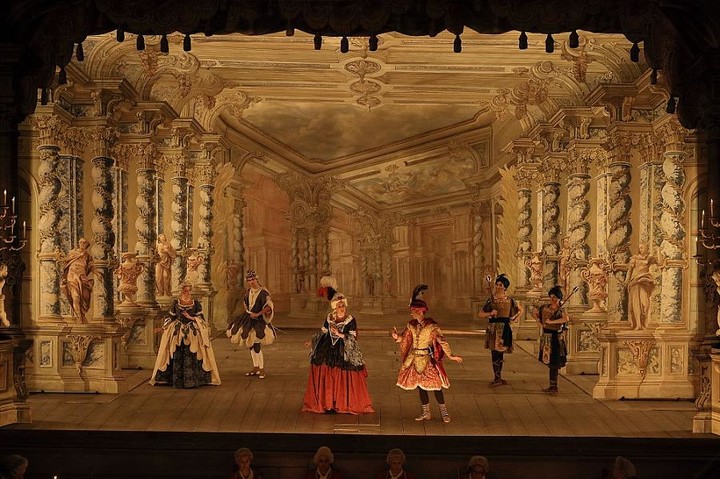 Repríza novodobé světové premiéry barokní opery v Zámeckém barokním divadle