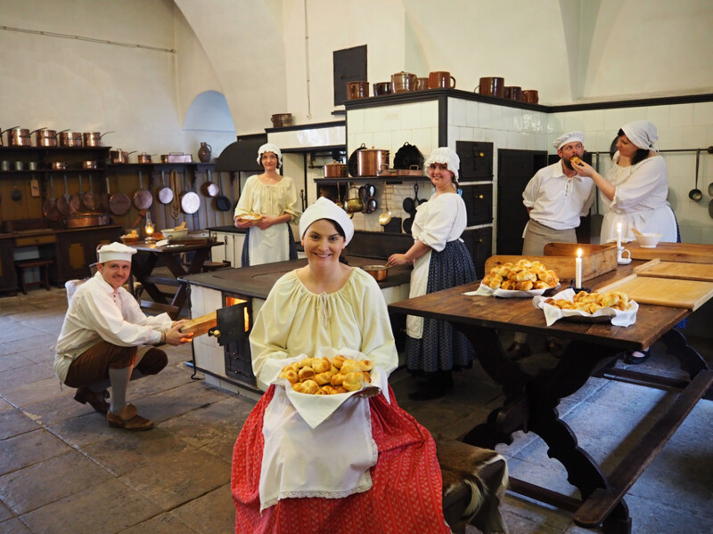 Oživená zámecká kuchyně na zámku Žleby